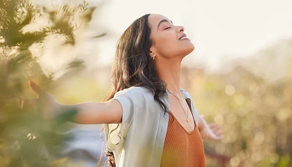Helps maintain acid‑alkaline balance