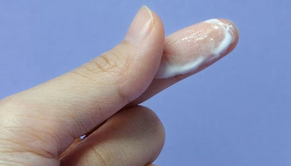 Helps relieve white discharge